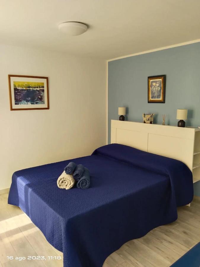 2 Camere Splendida Casa Vacanze In Tenerife Del Sur Casa Trilly อาโรนา ภายนอก รูปภาพ